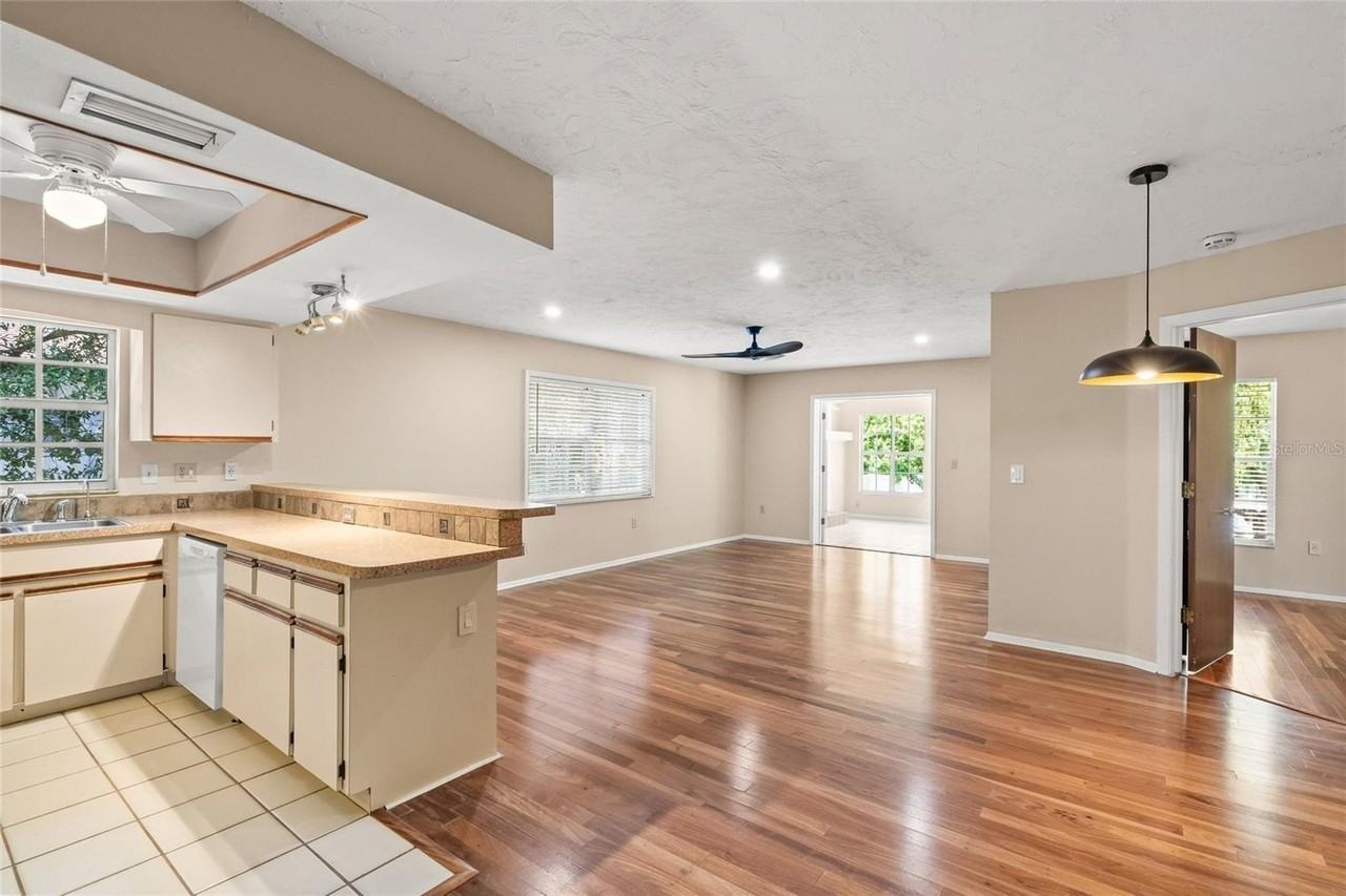 1859 Wharf Rd - Photo 5 of 26