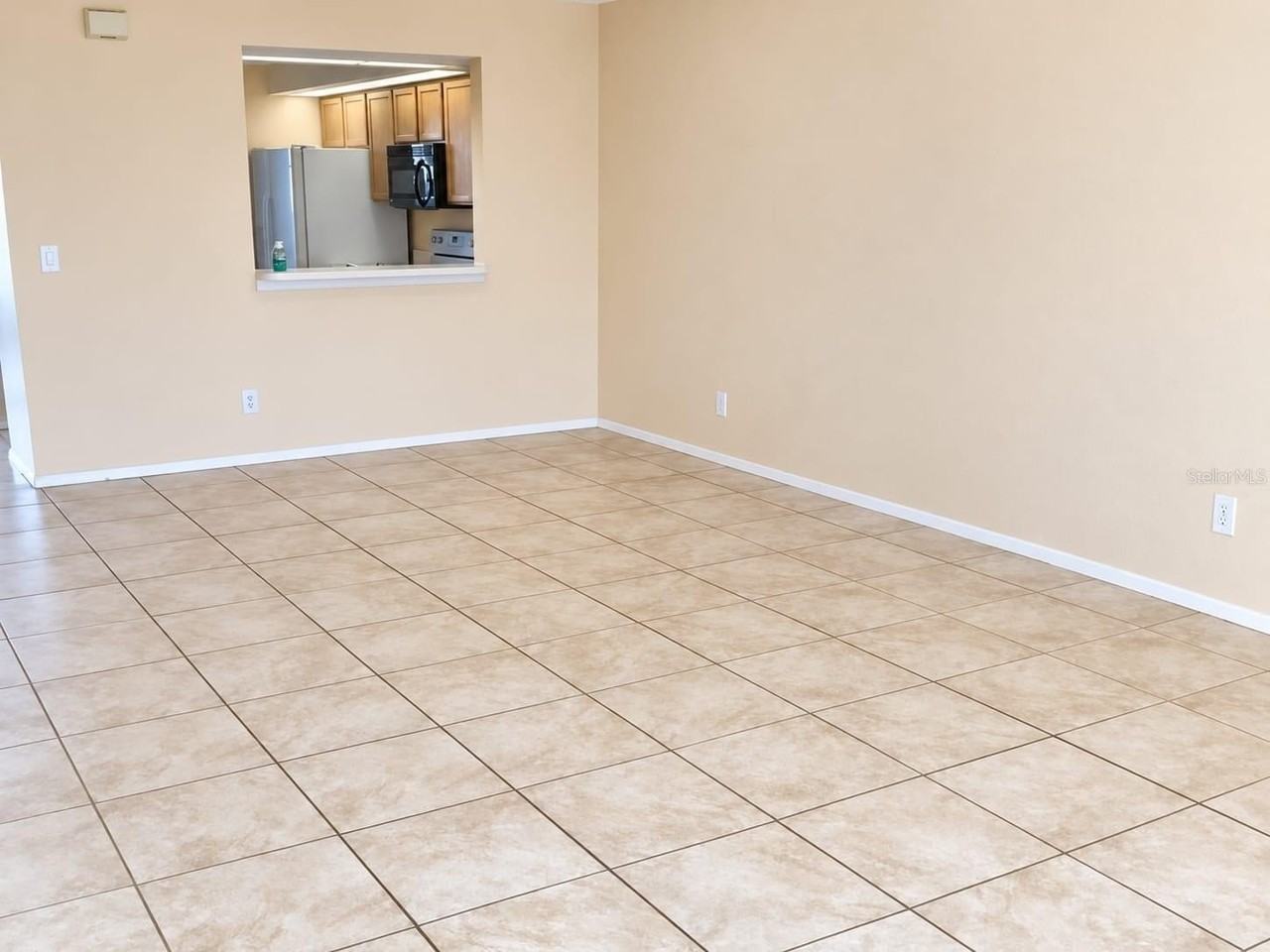 13814 Timberbrooke Dr #102 - Photo 3 of 12