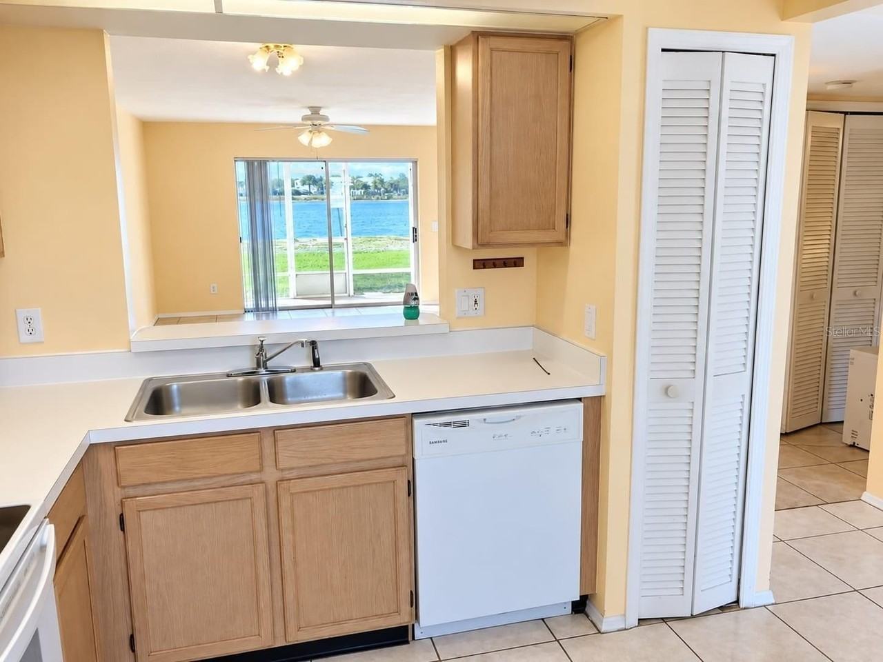 13814 Timberbrooke Dr #102 - Photo 5 of 12