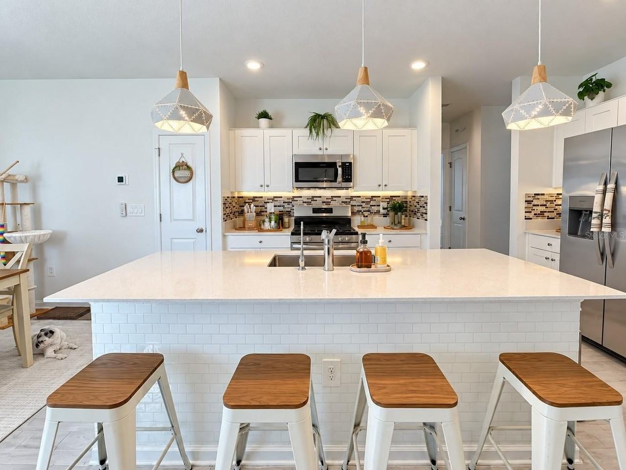 522 Sea Turtle Ln - Photo 2 of 22