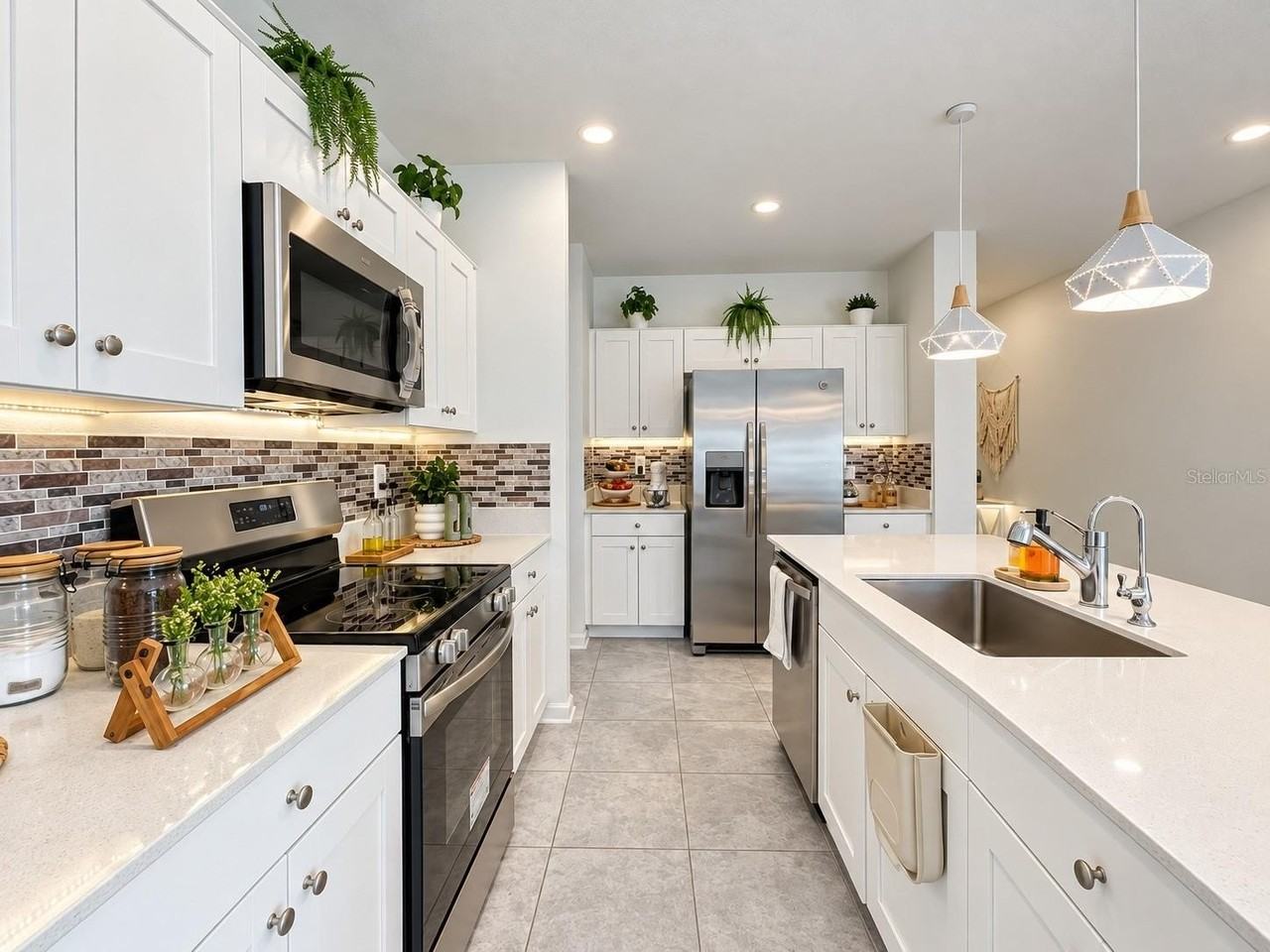 522 Sea Turtle Ln - Photo 6 of 22