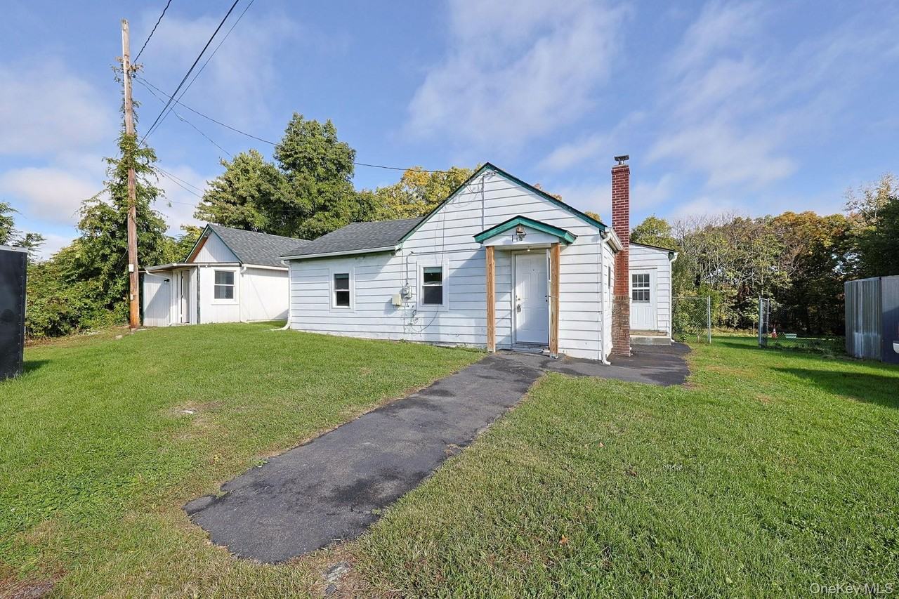 14 Tighe Ave