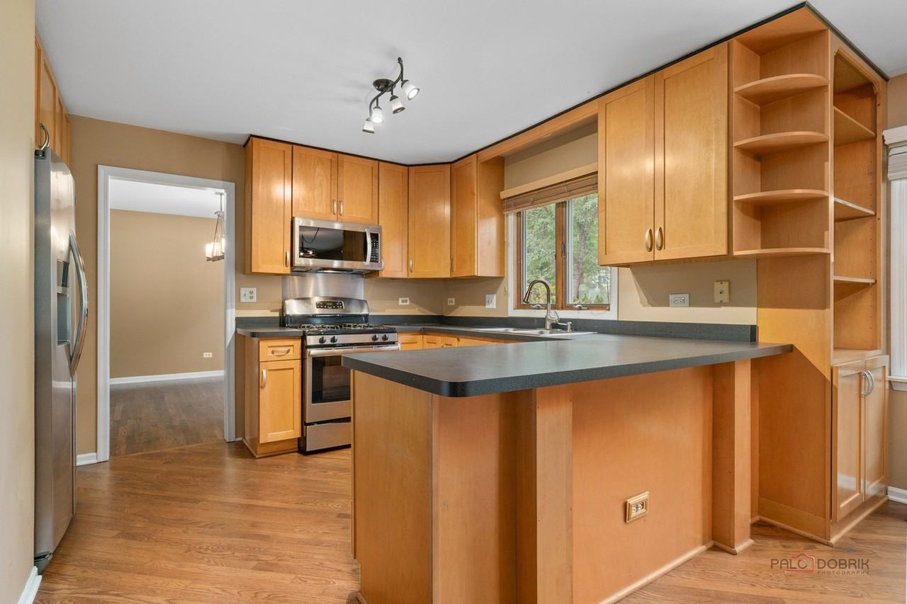 1507 Forever Ave - Photo 7 of 27