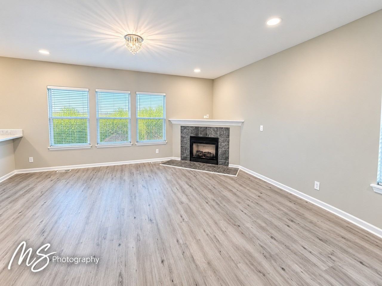 640 Settlement Dr - Photo 7 of 38