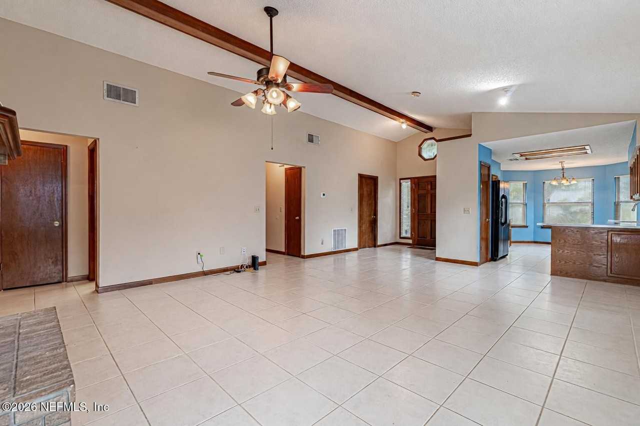 3659 Lumberjack Cir N - Photo 4 of 10