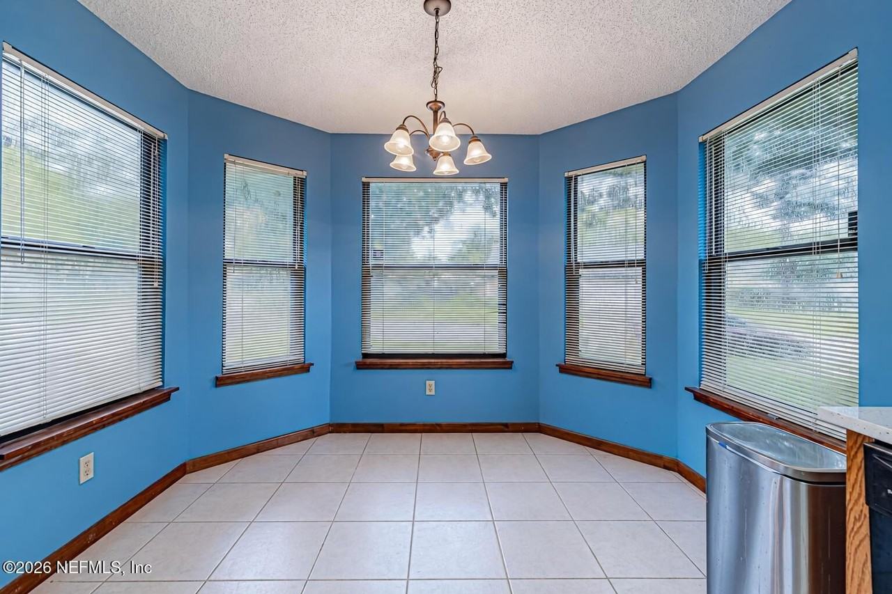 3659 Lumberjack Cir N - Photo 6 of 10