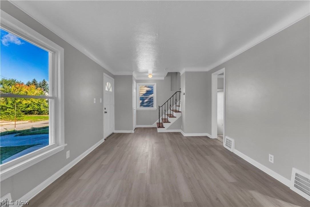 5213 E 119th St - Photo 5 of 27