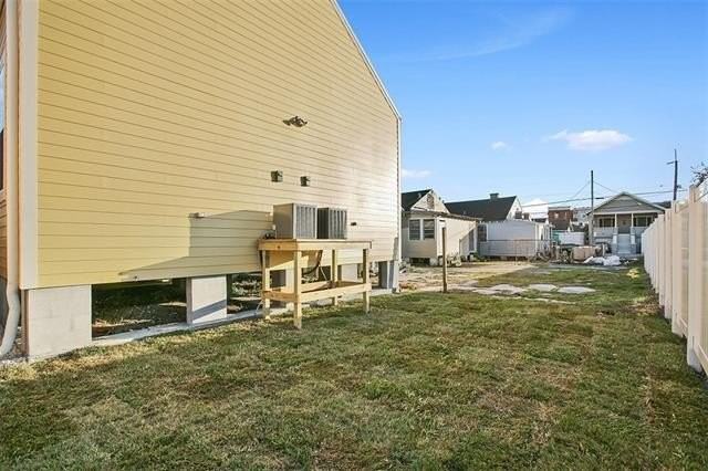 529 S Hennessey St - Photo 7 of 8