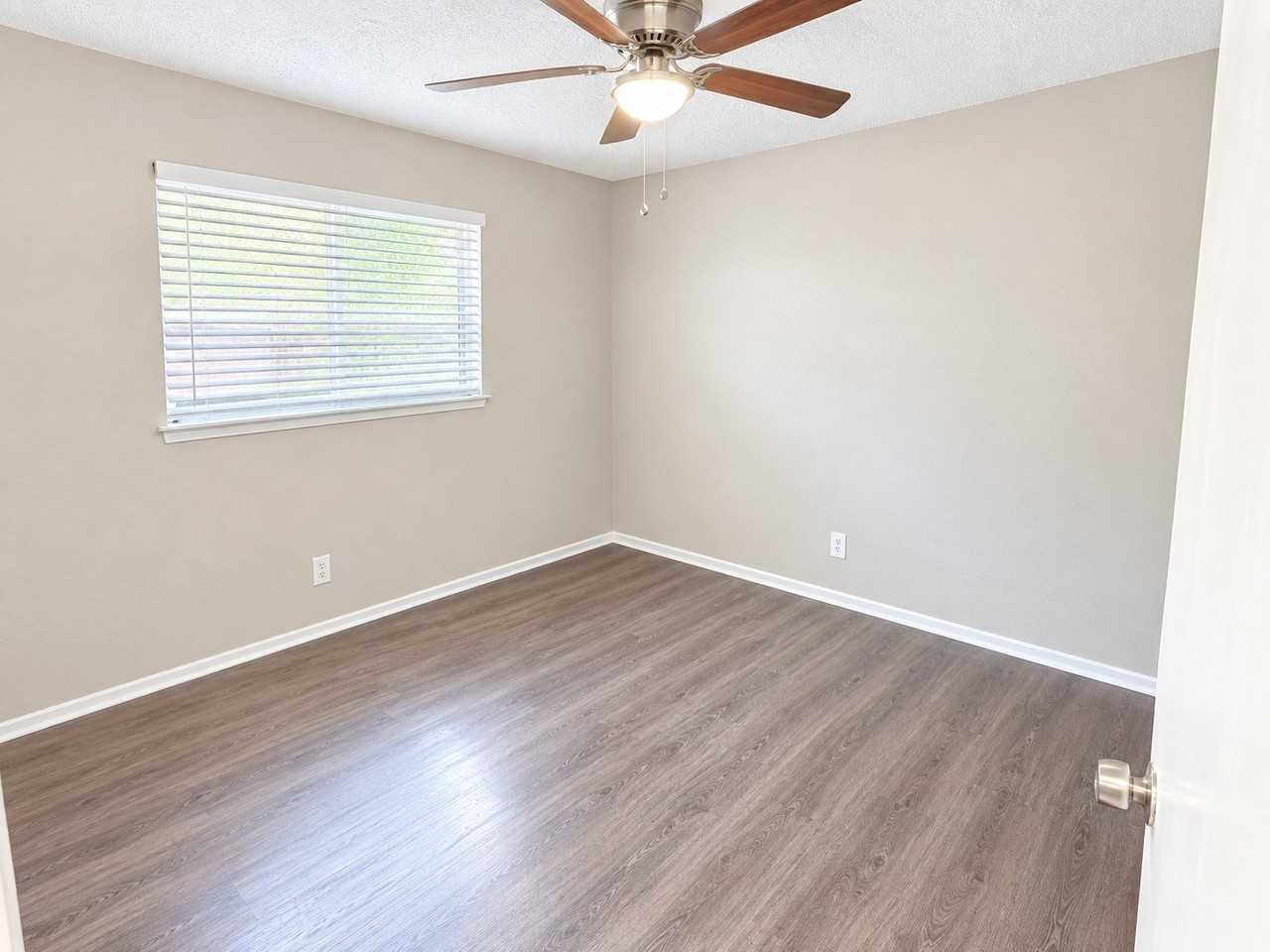 712 Redbird Dr - Photo 6 of 11