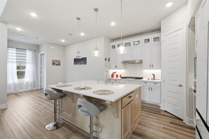 featured image of 3001 Milton Dr