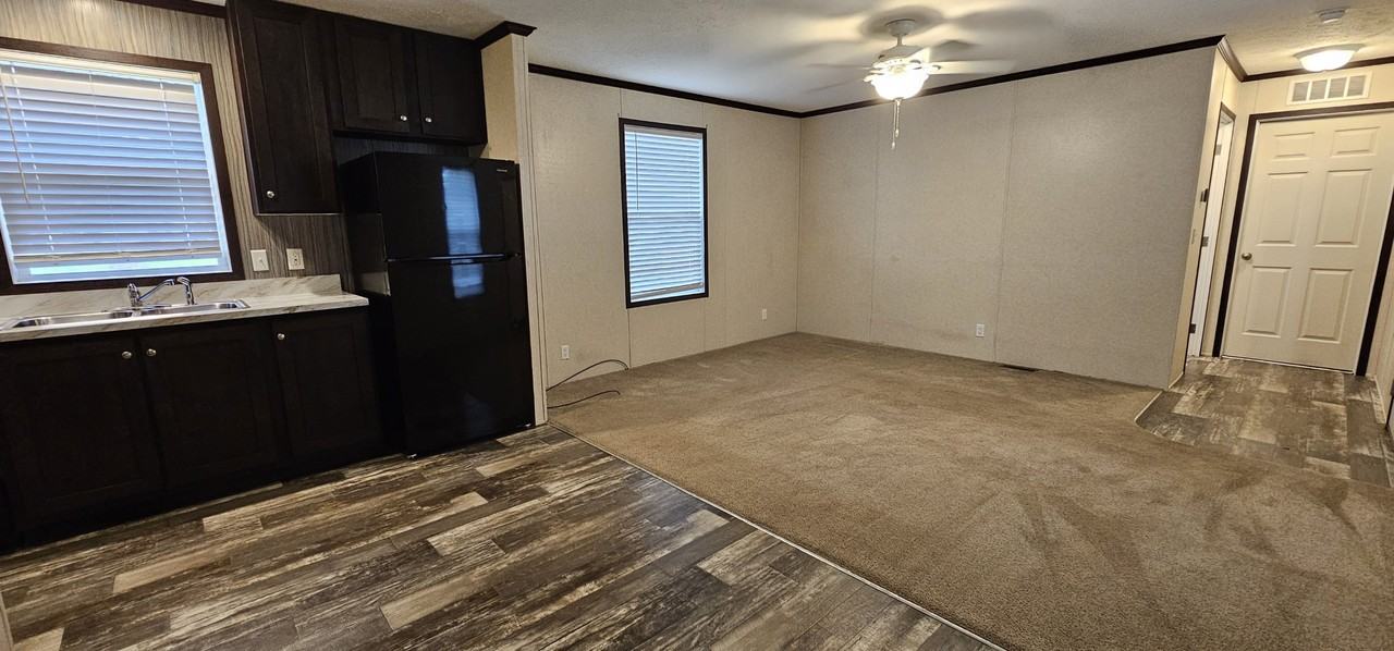 128 Mulberry #128 - Photo 2 of 9
