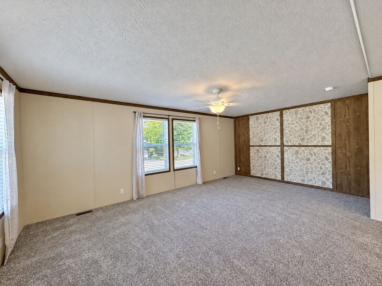 241 Armstrong Ave #241 - Photo 7 of 17