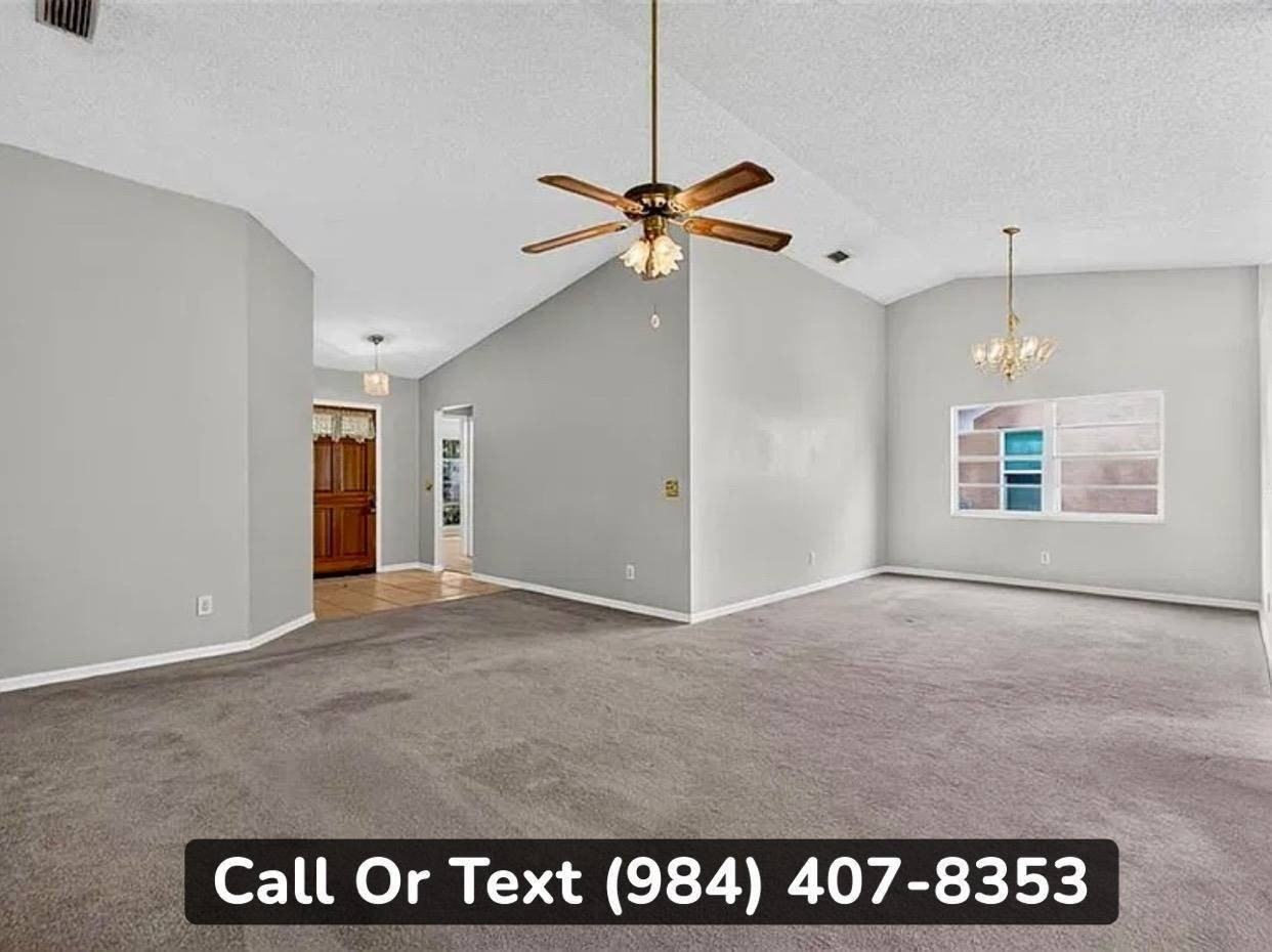 1004 Hardwood Dr - Photo 5 of 13