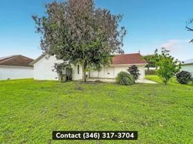 2249 Sw Grosspoint St - Photo 1 of 1