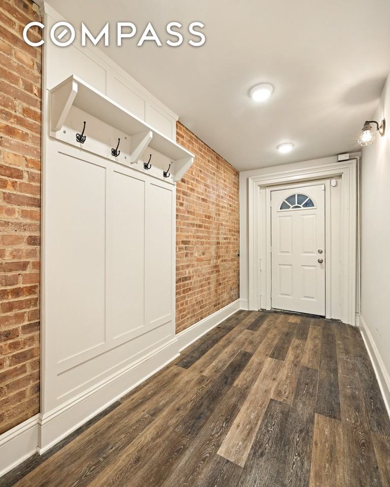 146 Saint James Pl #GDN - Photo 5 of 8