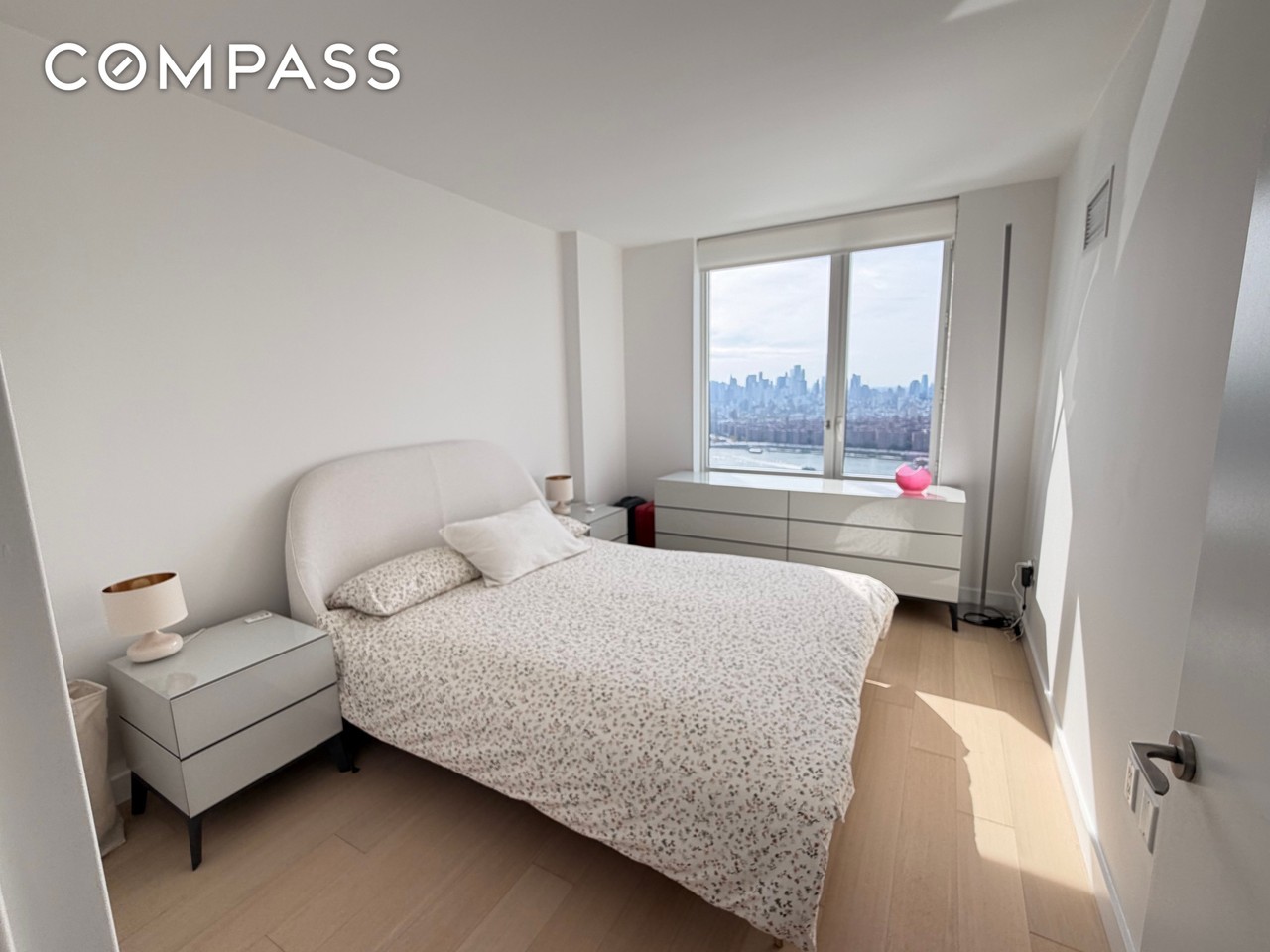 115 57th Ave #5024 - Photo 5 of 7