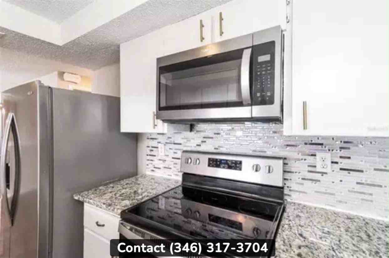 6434 Langston Ave - Photo 4 of 11