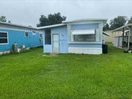 featured image of 1250 Lakeview Dr #39