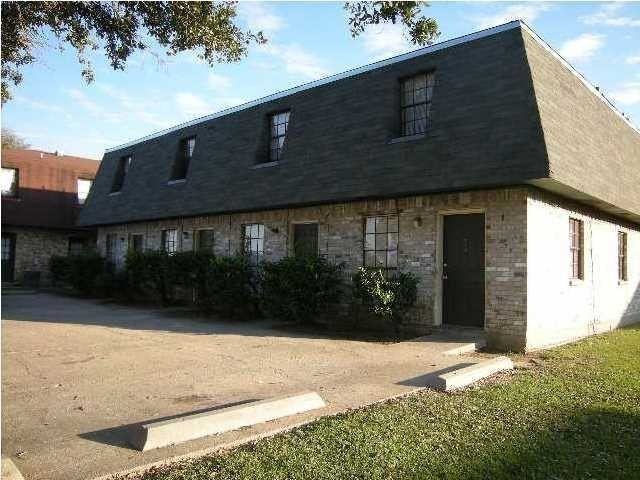 302 Loire Ave #A - Photo 2 of 14