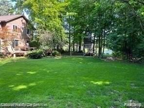 22032 Meridian Ln - Photo 5 of 16