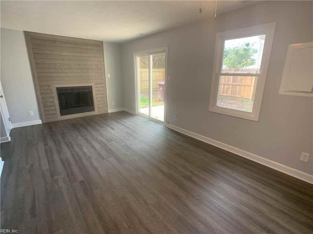 3261 Yellow Pine Cres - Photo 4 of 13