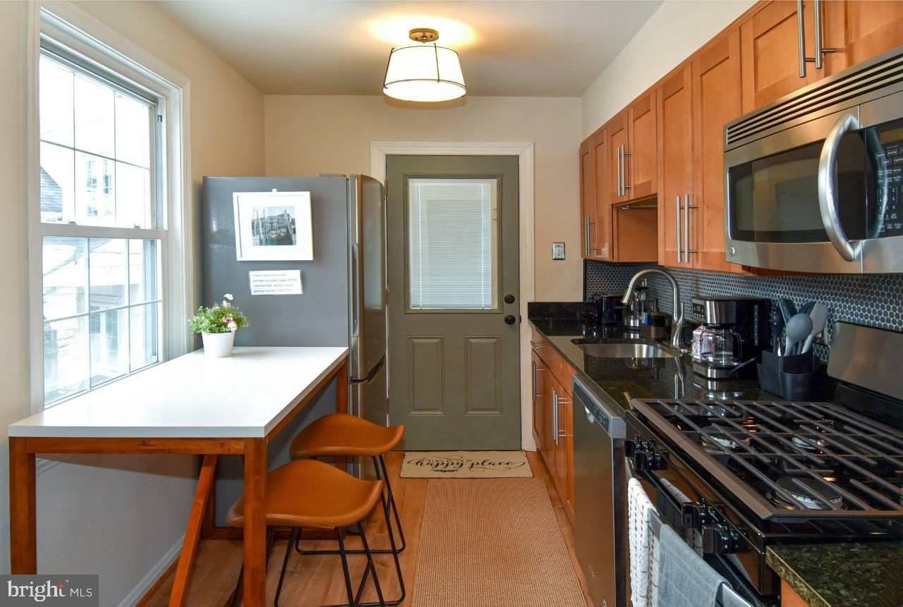 3 Burgundy Ct - Photo 6 of 11