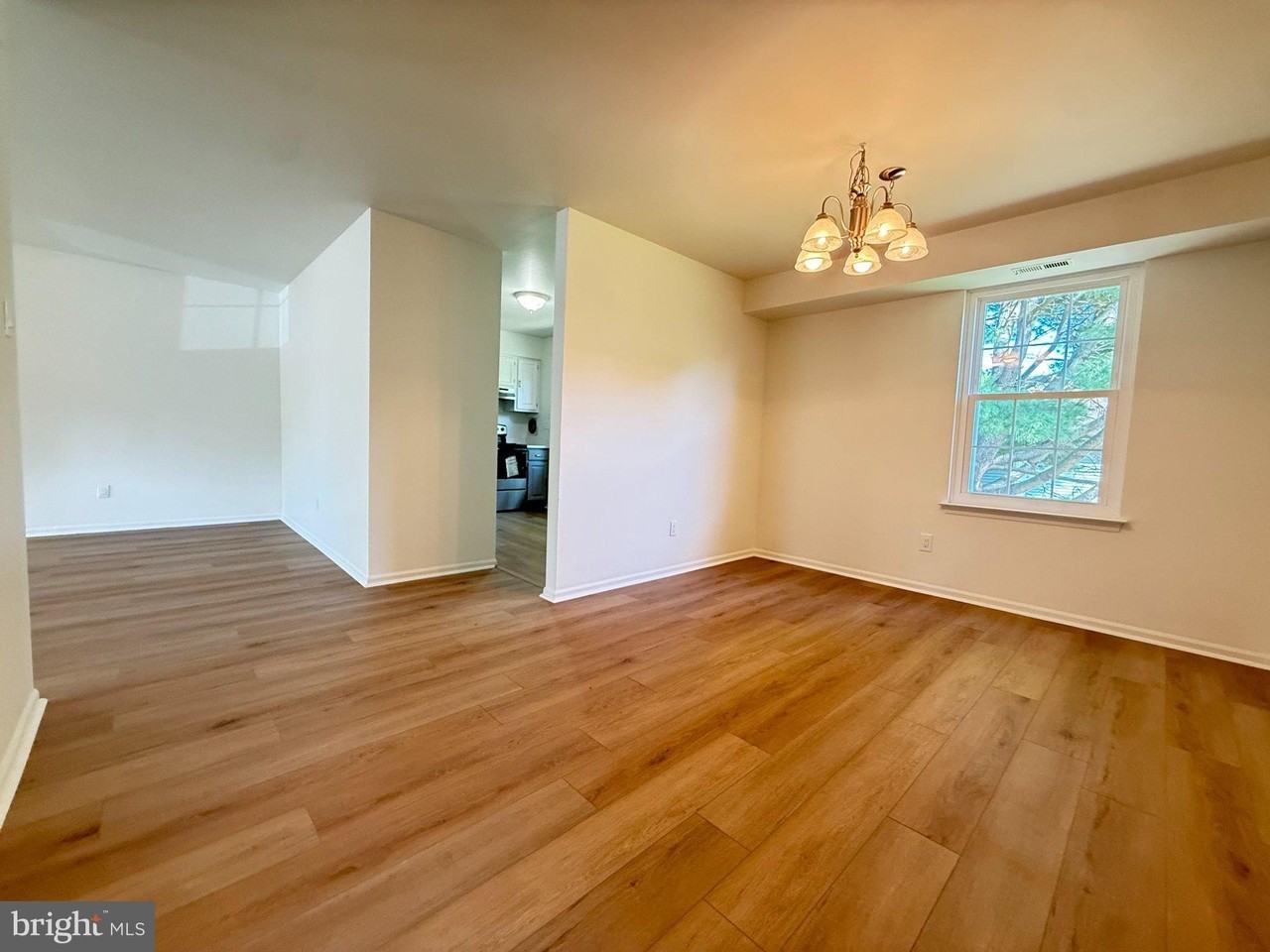 1773 Quail Ct #B - Photo 3 of 13