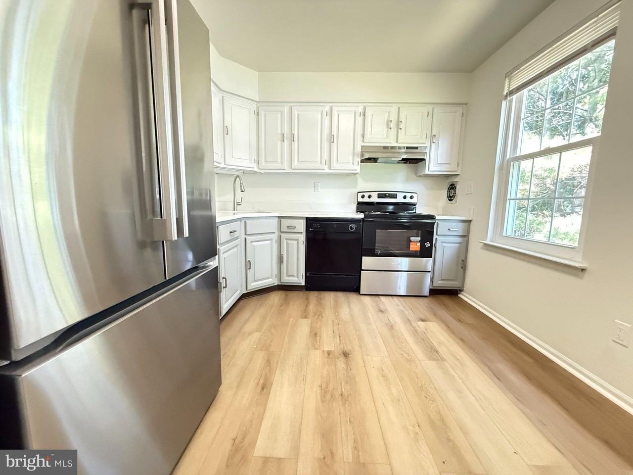 1773 Quail Ct #B - Photo 6 of 13