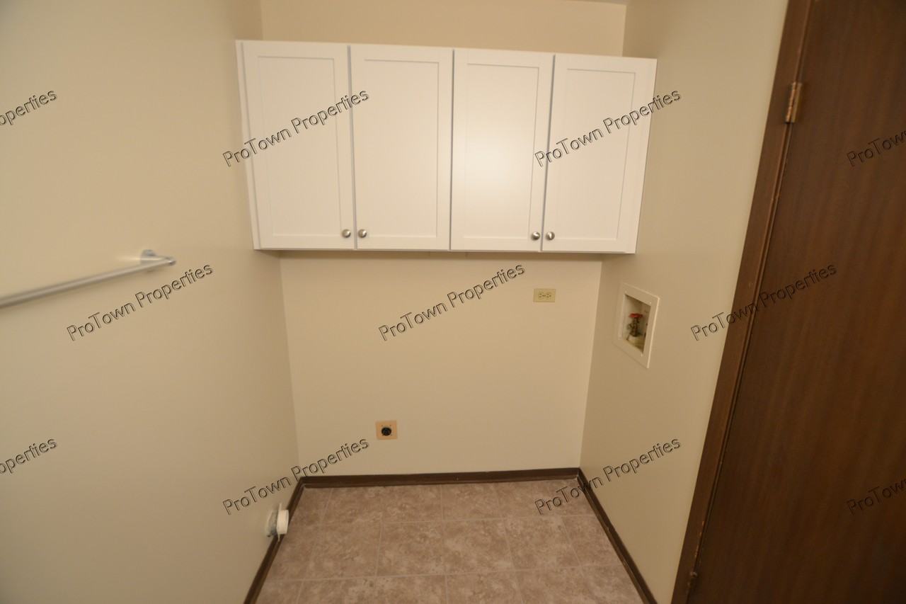 1004 Thornton Street #201 - Photo 6 of 9