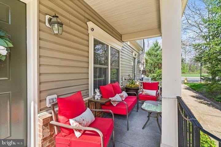 11243 Wortham Crest Cir - Photo 4 of 26