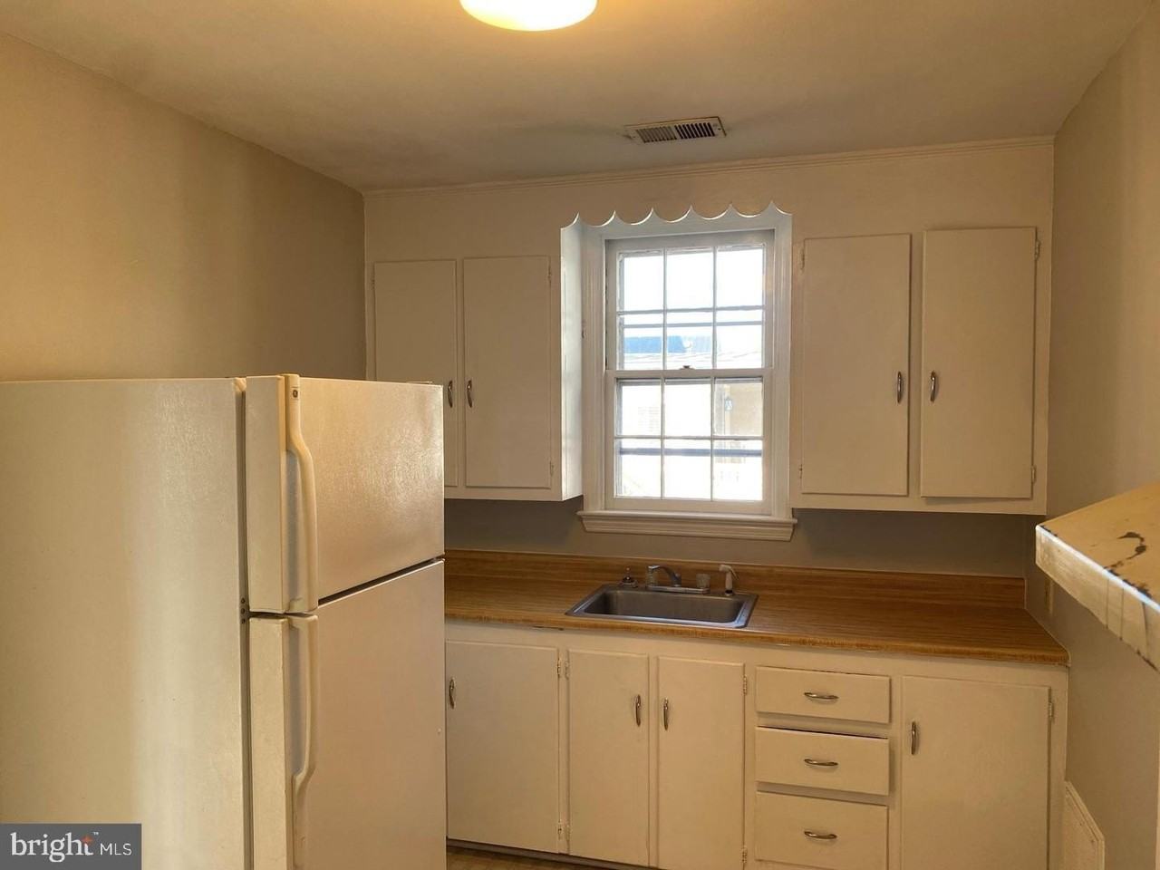 47 S Cameron St - Photo 7 of 15