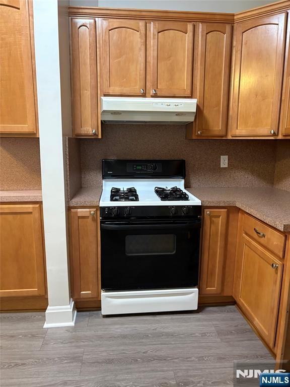 168 Boiling Springs Ave ##1 - Photo 3 of 20