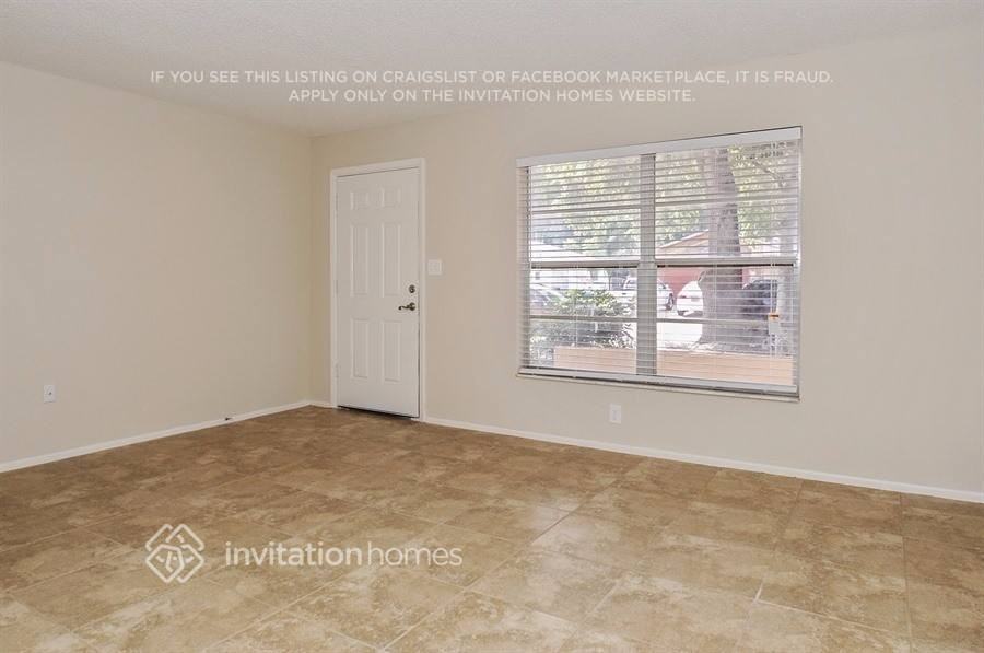 7713 Deer Foot Dr - Photo 2 of 8