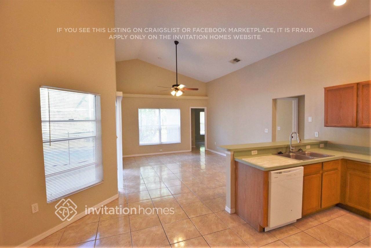 426 Thousand Oaks Blvd - Photo 5 of 12