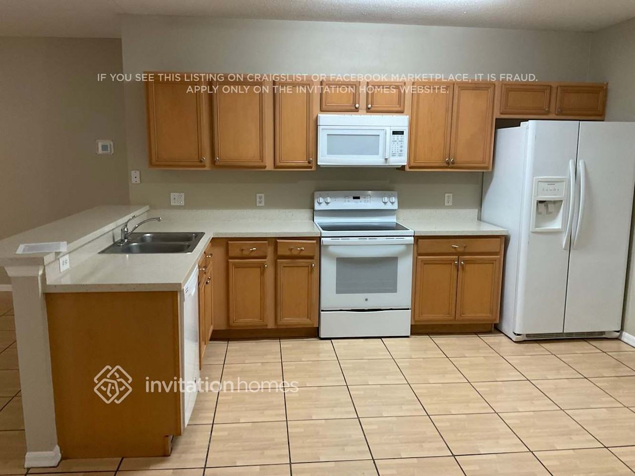 805 Hastin Pl - Photo 4 of 17