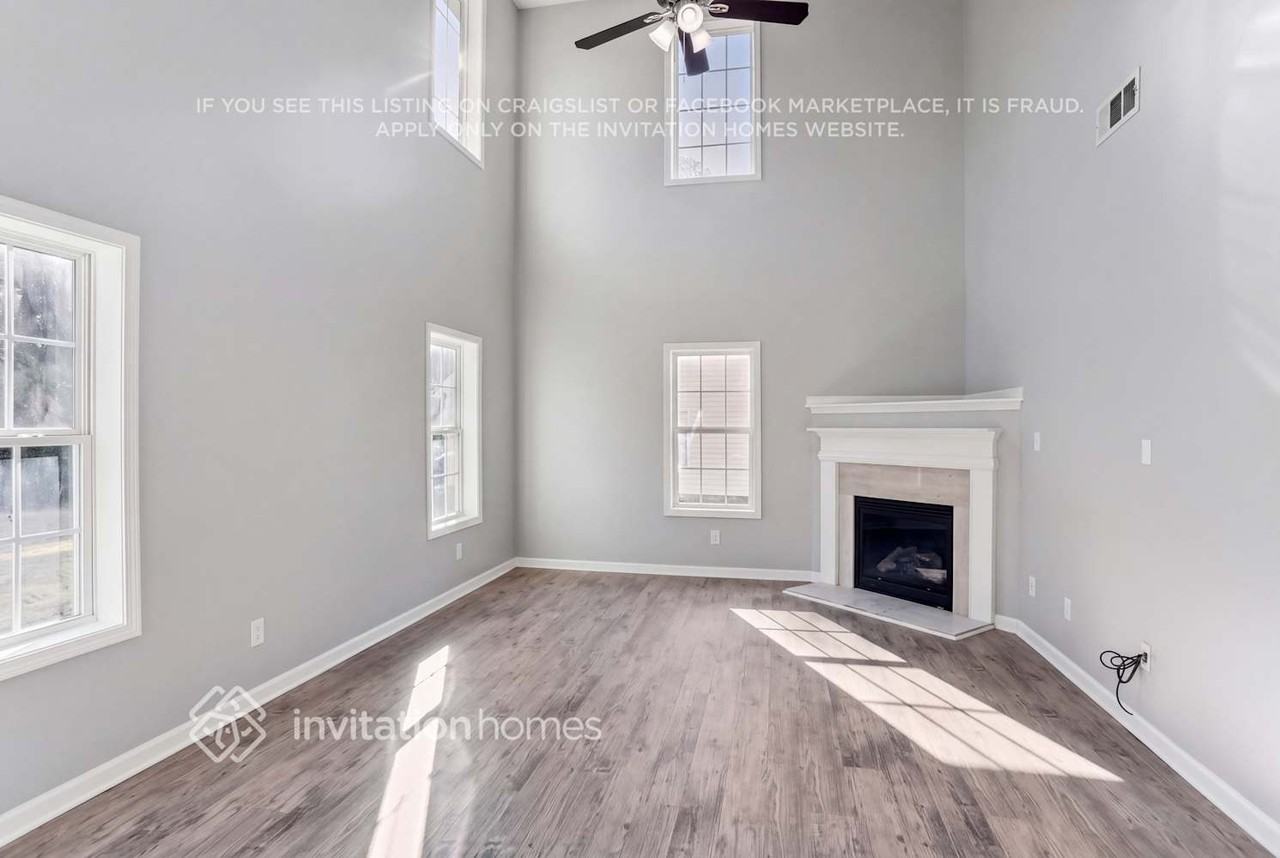 7356 Ledgestone Ln - Photo 5 of 20