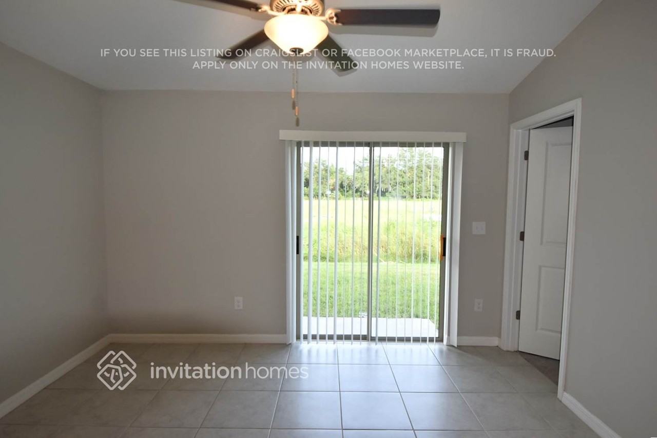 11240 Riley Pines Cir - Photo 4 of 17