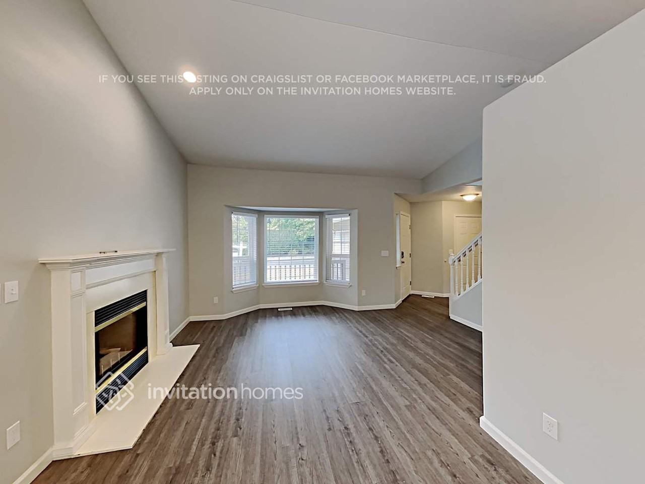 15595 Mulberry Dr Se - Photo 4 of 18