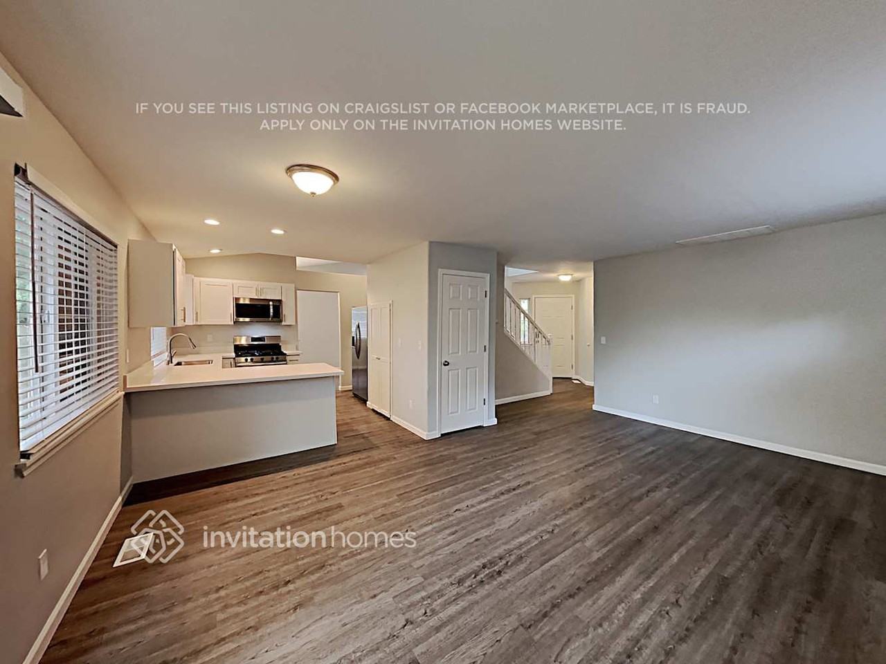 15595 Mulberry Dr Se - Photo 6 of 18