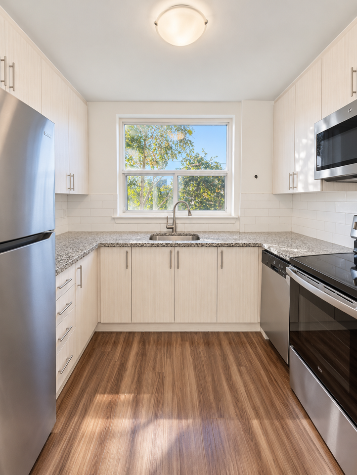 Bansley Apartments - Photo 2 of 14
