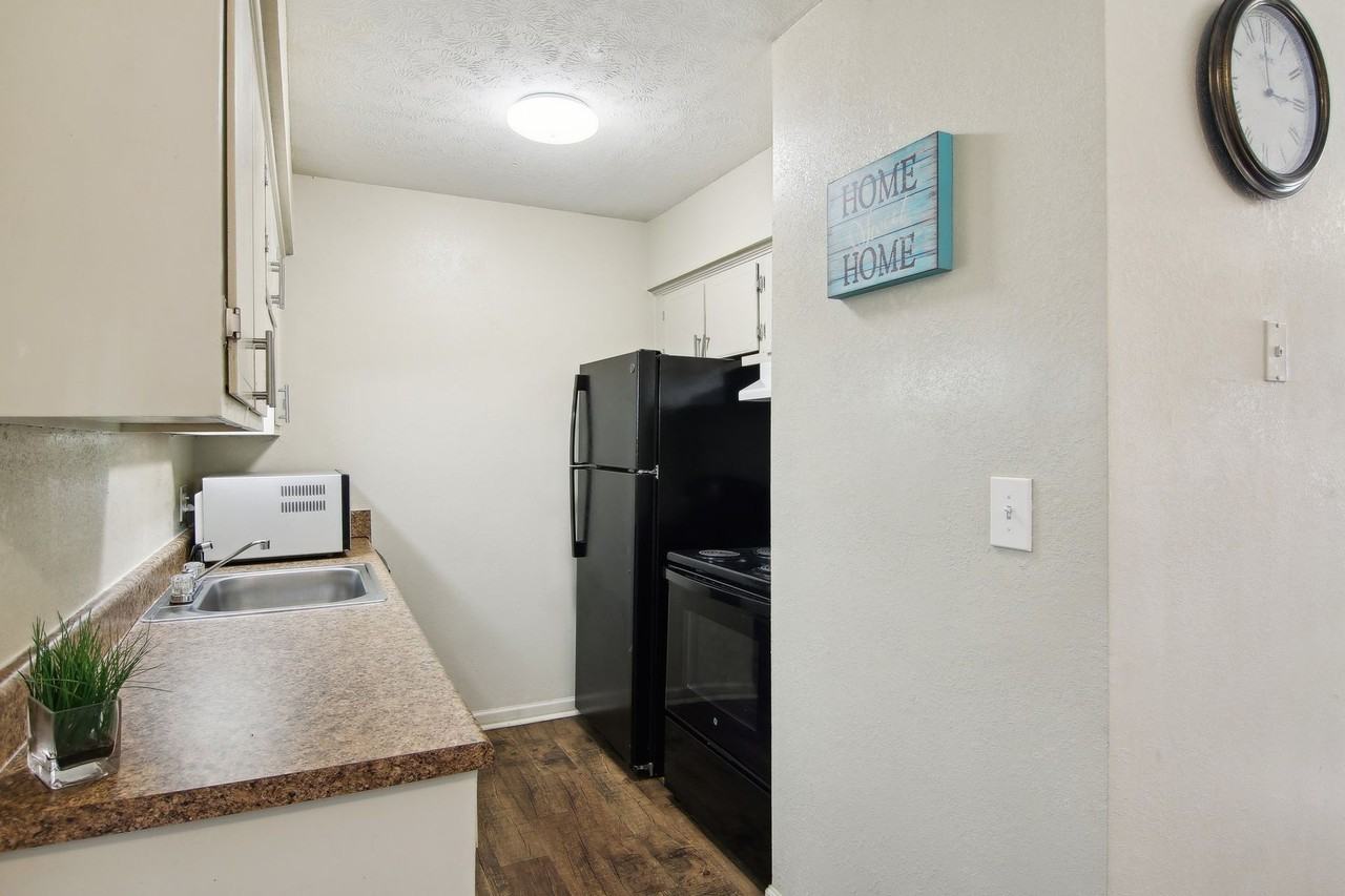 Augusta Road Apartments - Photo 5 of 50