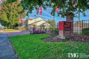 featured image of 16119 Se 1st St