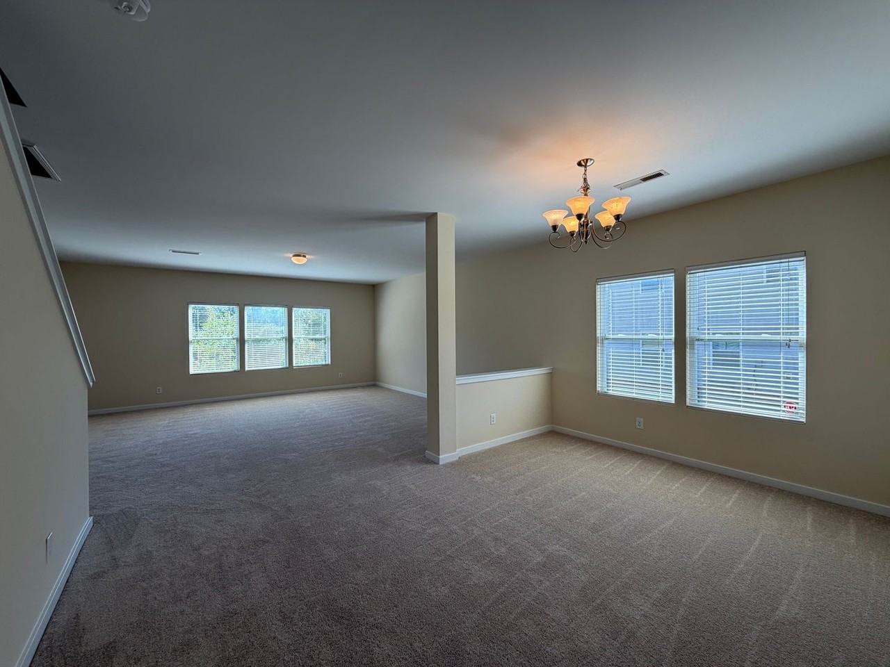 1328 Shaw Ave - Photo 4 of 50