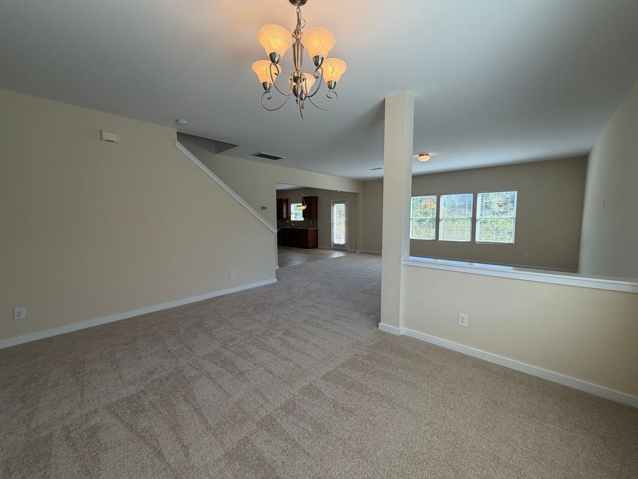 1328 Shaw Ave - Photo 6 of 50