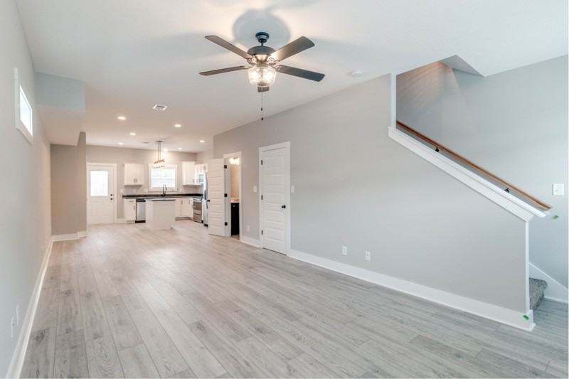 823 Charlotte St #NA - Photo 3 of 16