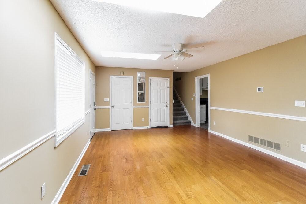 42 Fox Ridge Ct - Photo 7 of 18