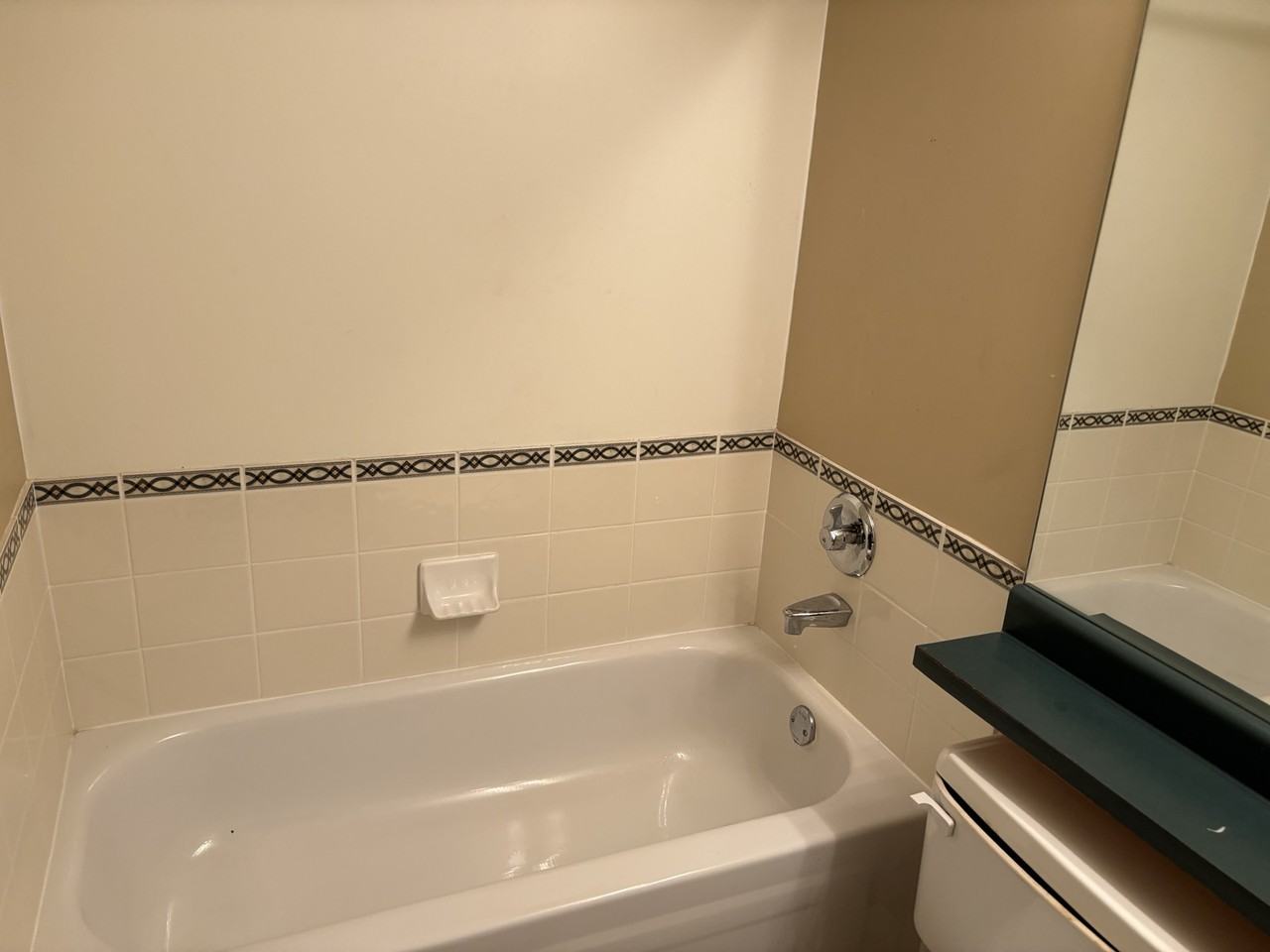 3070 Guildford Way - Photo 4 of 21