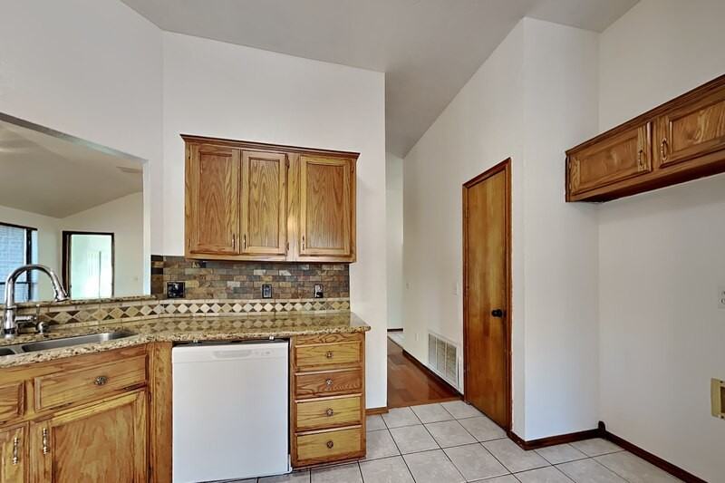 3608 Teresa Dr - Photo 6 of 21