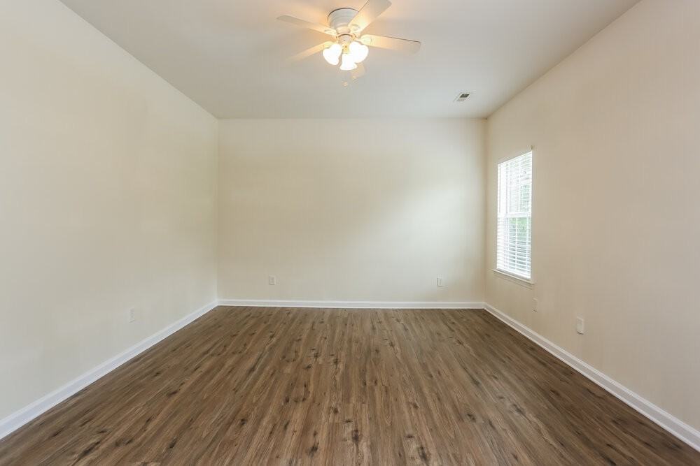 7698 Overlook Bnd - Photo 6 of 17
