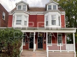 featured image of 231 W Jackson St
